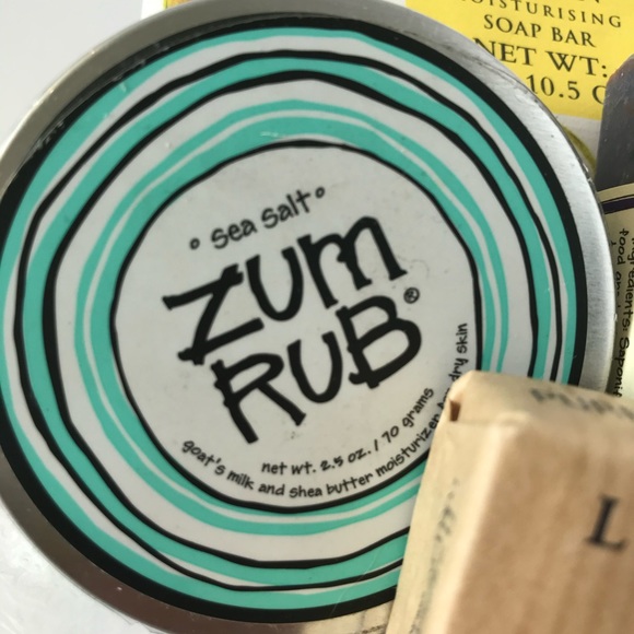 L’Occtaine and Goats Milk Soaps and Rubs Lot - Picture 5 of 9